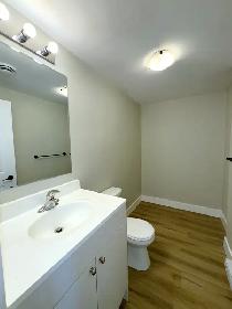 Penetanguishene: 2 Bed, 2 Bath Units (770 sq ft) - Photo 13