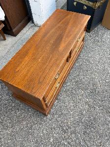 Free delivery used vintage Lane Cedar Chest - Photo 6