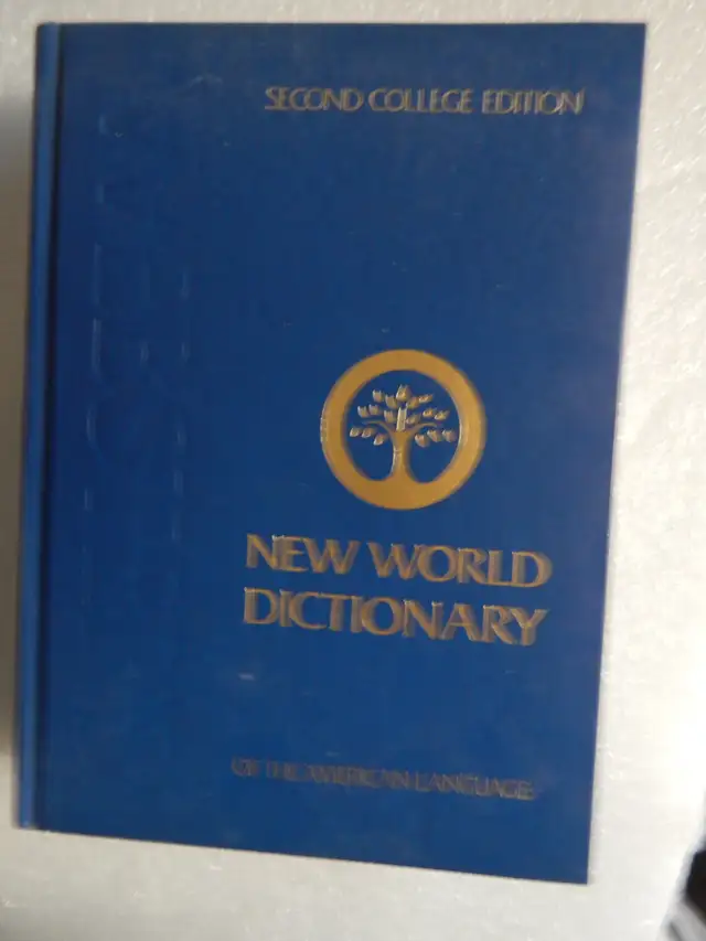 Websters New World Dictionary Issue 1971