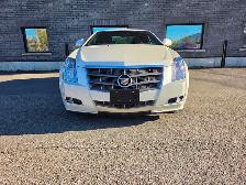 2011 Cadillac CTS Coupe AWD / Performance / V6 ONE OWNER B - Photo 12