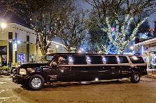 TORONTO LIMO RENTALS- party bus hummer suv limousines - Photo 2
