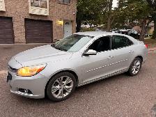 2015 Chevolet Malibu - Photo 2