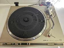 Pioneer PL-200 Vintage Turntable