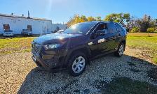 2024 Toyota Rav4 LE AWD /ACCIDENT FREE & ONE OWNER/MECHANICALLY - Photo 8