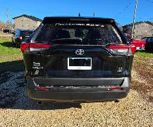 2024 Toyota Rav4 LE AWD /ACCIDENT FREE & ONE OWNER/MECHANICALLY - Photo 12
