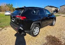 2024 Toyota Rav4 LE AWD /ACCIDENT FREE & ONE OWNER/MECHANICALLY - Photo 13