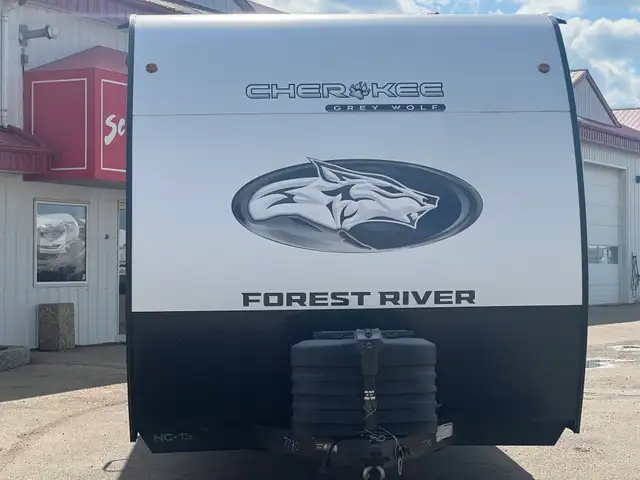 2026 Forest River Grey Wolf 26KF, DOUBLE BUNKS, DUAL ACCESS