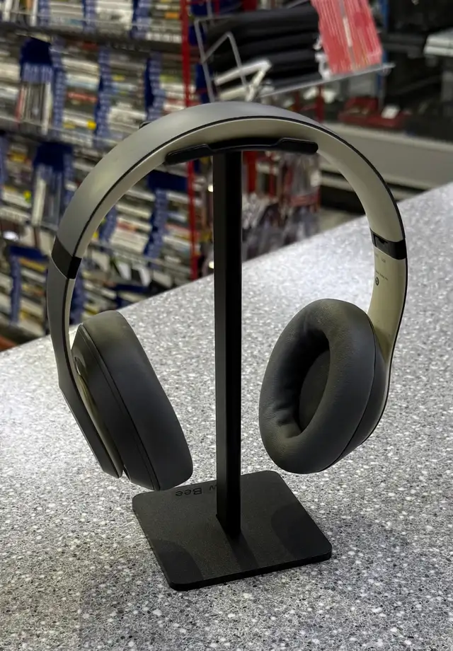 BEATS Studio Pro B/T Headset