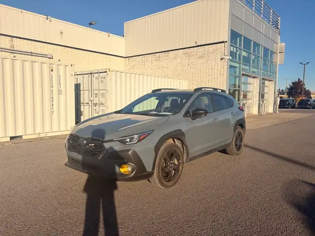2024 Subaru Crosstrek Onyx // 2.5L, Toit Ouvrant, Mags, Apple Ca