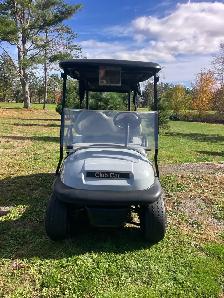 2018 Clubcar Precedent Electric Golf Cart - Photo 2
