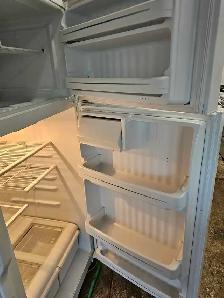 GE REFRIGERATOR  299