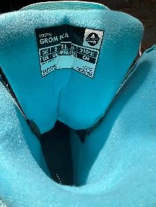 Snowboarding, Binders, and Shoe (2k) - Photo 6