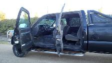 06 GMC 2500 LBZ duramax 4x4 (Crewcab, longbox) w/gooseneck hitch - Photo 8