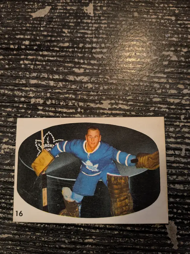1962/63 Parkhurst # 16 Johnny Bower Toronto Maple Leafs