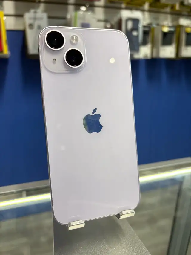 iPhone 14 128gb (Store Warranty )