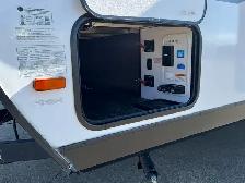 2024 Grand Design Imagine XLS 25DBESH, DOUBLE BUNKS, DUAL ACCESS - Photo 6