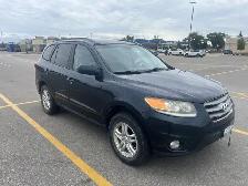 2012 Hyundia Sante Fe AWD - Photo 2