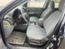 2012 Hyundia Sante Fe AWD - Photo 8