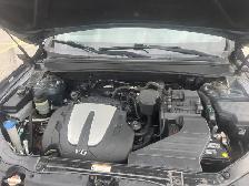 2012 Hyundia Sante Fe AWD - Photo 9