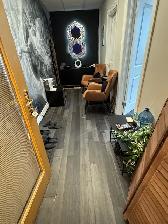 600sf - Office/Service Space: $2,225/Mo   HST UTILITIES INCLUDED - Photo 6