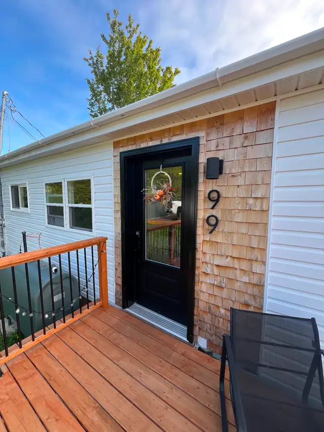 2 bedroom mini home for rent $1800/mth plus utilities heat/power