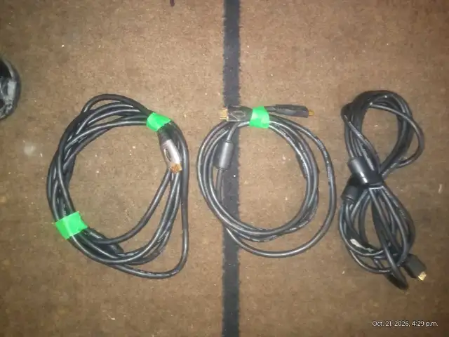 3 HDMI CABLES