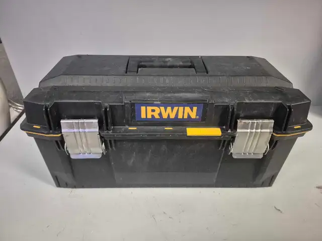 26' Irwin Tool Box (33317228)