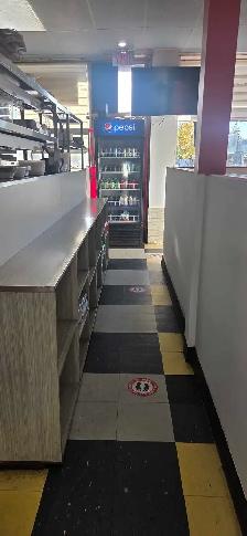 pappou souvlaki restaurant - Photo 4