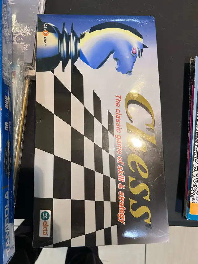 CHESS GAME - $15.00