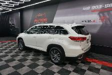2019 Toyota Highlander XLE AWD 7 PASSAGERS - CUIR TOIT - GPS NAV - Photo 6