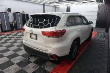 2019 Toyota Highlander XLE AWD 7 PASSAGERS - CUIR TOIT - GPS NAV - Photo 7