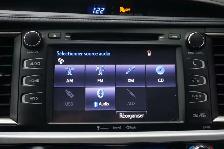 2019 Toyota Highlander XLE AWD 7 PASSAGERS - CUIR TOIT - GPS NAV - Photo 23