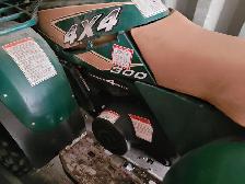 Polaris 300 4x4 , 4 struck - Photo 6