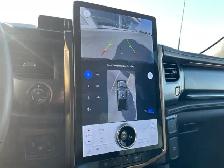 2024 Ford F-150 Lightning LARIAT SuperCrew - Photo 26