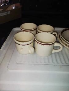 2 dish sets - Photo 7