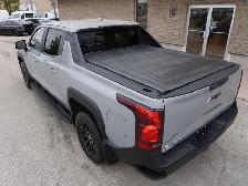 2025 Chevrolet Silverado EV IMMACULATE- - EXCELLENT HISTORY - - - Photo 15