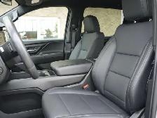 2025 Chevrolet Silverado EV IMMACULATE- - EXCELLENT HISTORY - - - Photo 24