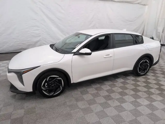 2025 Kia K4 EX EX FWD