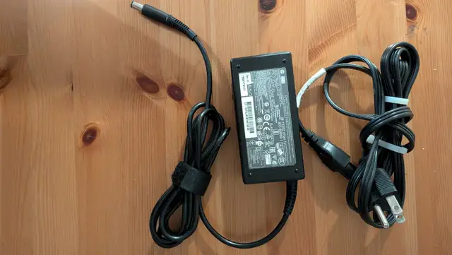 Chargeur / Adaptateur Secteur Original HP 65W (Complet)