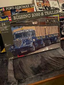 Vintage  1999 Revell Bussing Plastic Model Truck/Trailer Kit