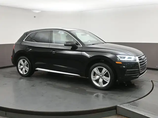 2020 Audi Q5 TECKNIK Call 902-453-2790