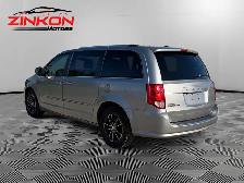 2017 Dodge Grand Caravan | CLEAN CARFAX | ONE-OWNER | BIG SCREEN - Photo 3