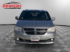 2017 Dodge Grand Caravan | CLEAN CARFAX | ONE-OWNER | BIG SCREEN - Photo 8