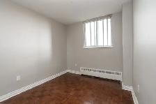 one bedroom river and gerrard - ID 1328 - Photo 9