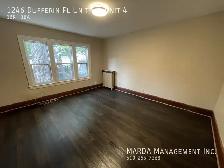 COZY 1 BD, 1 BATH APARTMENT IN CHARACTER BUILDING - Photo 2