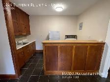 COZY 1 BD, 1 BATH APARTMENT IN CHARACTER BUILDING - Photo 13