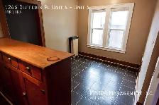 COZY 1 BD, 1 BATH APARTMENT IN CHARACTER BUILDING - Photo 18