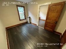 COZY 1 BD, 1 BATH APARTMENT IN CHARACTER BUILDING - Photo 20