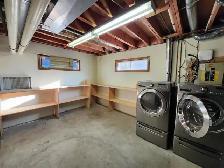 4 Bed, 2.5 Bath House in Morrisroe! - Photo 15