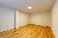 two bed two bath apartment downtown near McGill - ID 3067 - Photo 8